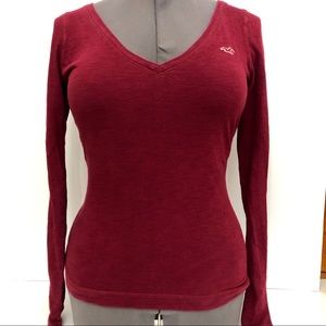 Hollister sweater - size S